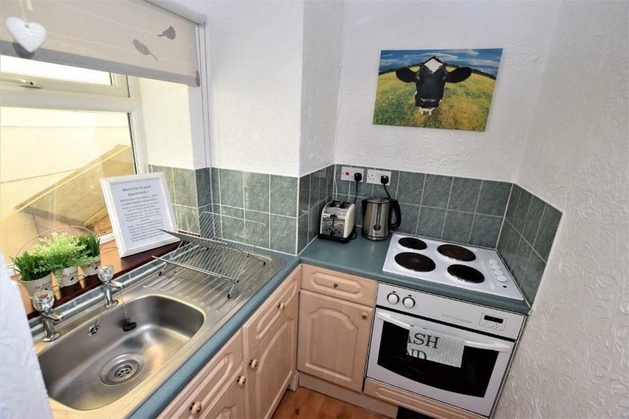ไบรเดิล ลอดจ์ อพาร์ตเมนต์ Apartment แบล็คพูล ภายนอก รูปภาพ